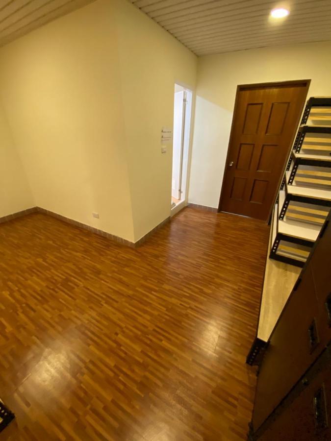 台南 T Ainan Apartment Luaran gambar