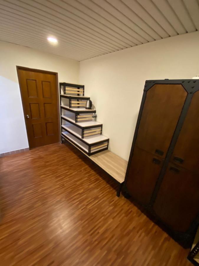 台南 T Ainan Apartment Luaran gambar